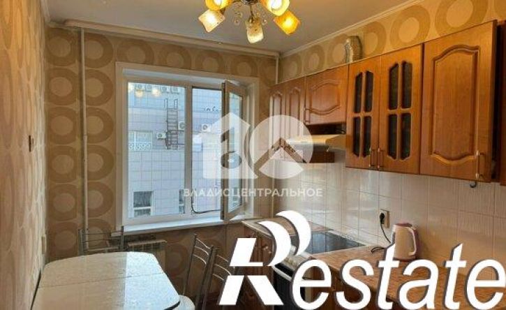 3-комн квартира улица Крылова, 41,  д. 41