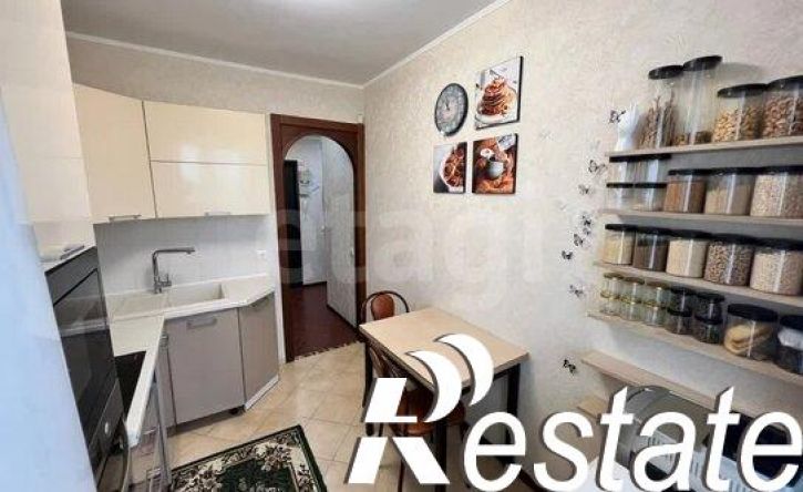 3-комн квартира улица Зорге, 221,  д. 221
