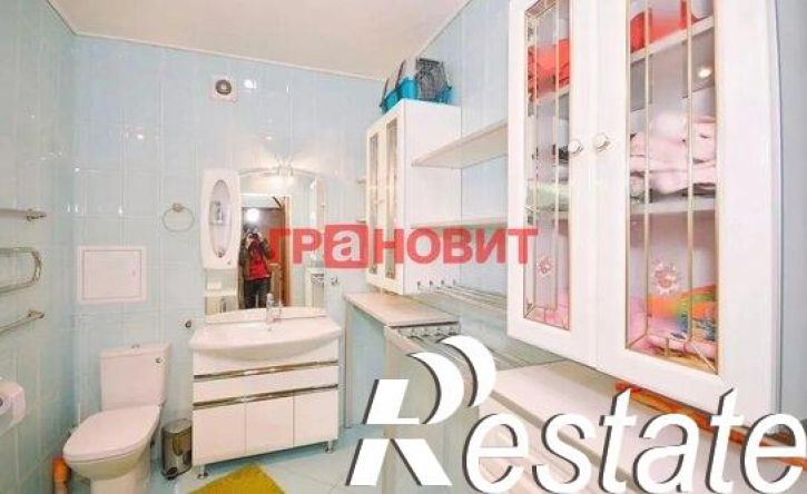 3-комн квартира Красный проспект, 99,  д. 99