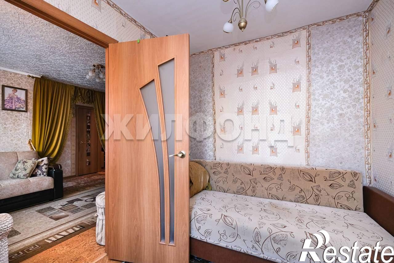 Купить квартиру за 5 000 000 рублей на Пермитина улица, д.4