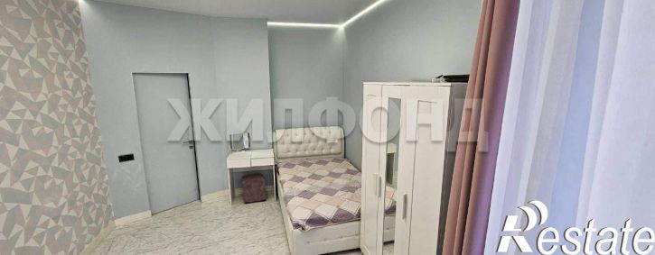 3-комн квартира Лескова улица, д.25