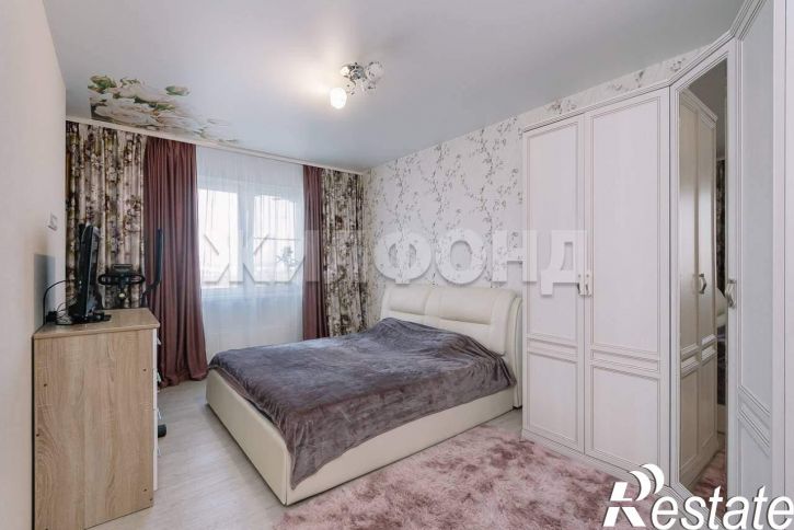 3-комн квартира Приморская улица, д.24