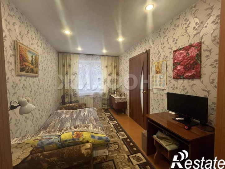 2-комн квартира Петухова улица, д.66