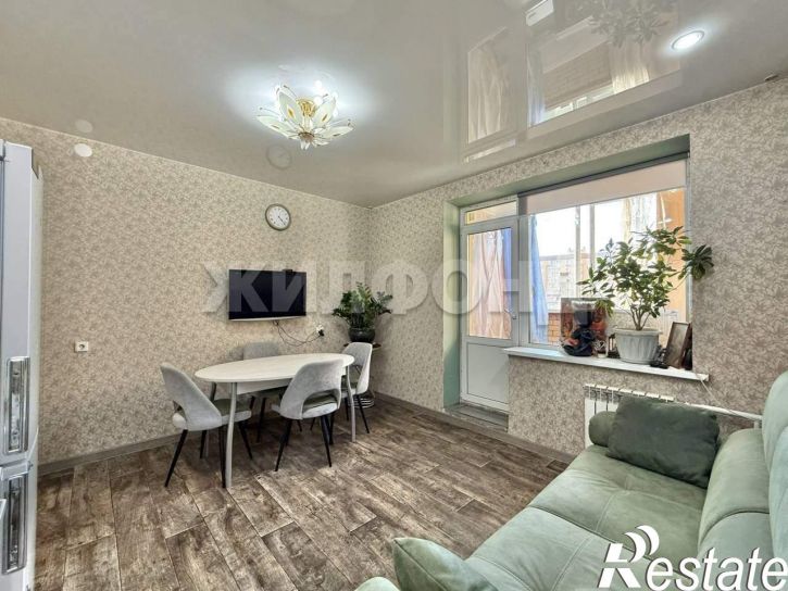 2-комн квартира Романтиков улица, д.4
