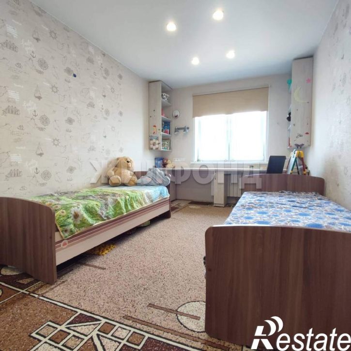 2-комн квартира Иванова улица, д.8