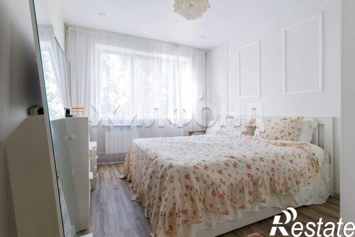 3-комн квартира Толбухина улица, д.25