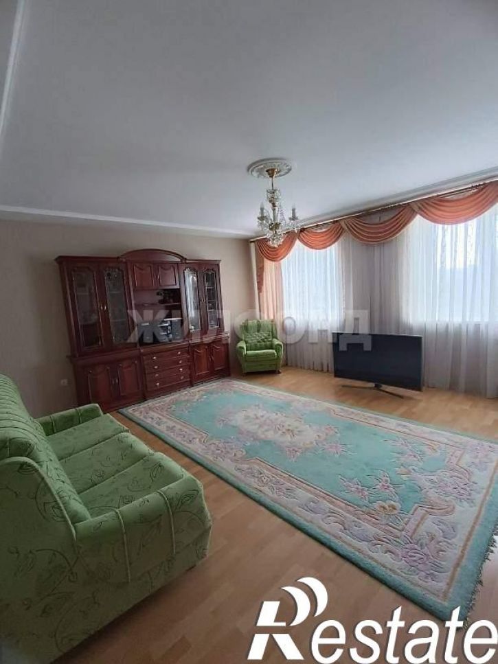 3-комн квартира Энгельса улица, д.23