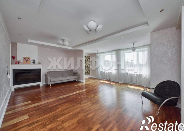 3-комн квартира Каменская улица, д.32