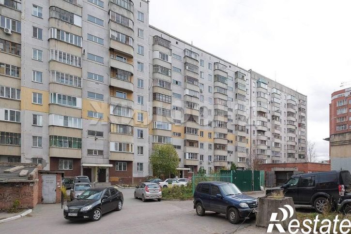 Комната Серафимовича улица, д.15