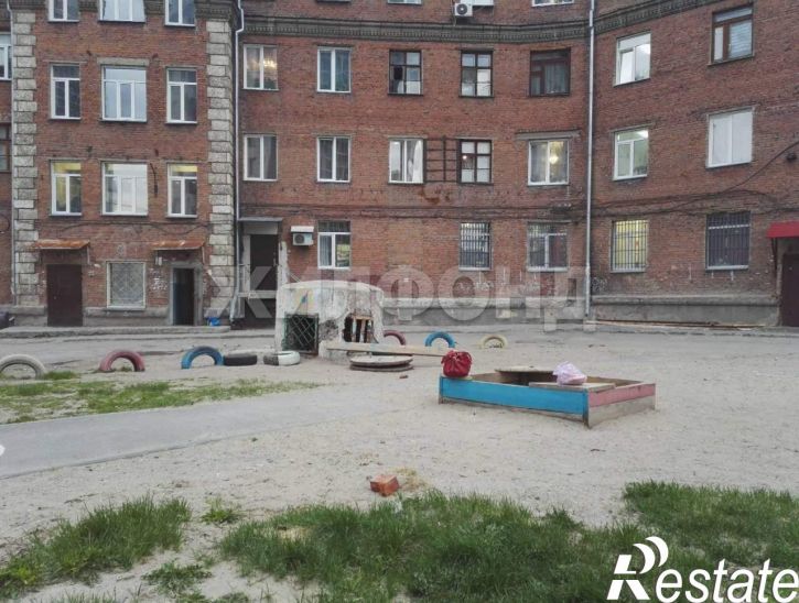 Комната Станиславского улица, д.14