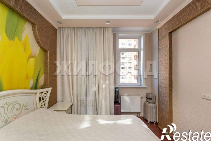 3-комн квартира В.Высоцкого улица, д.51