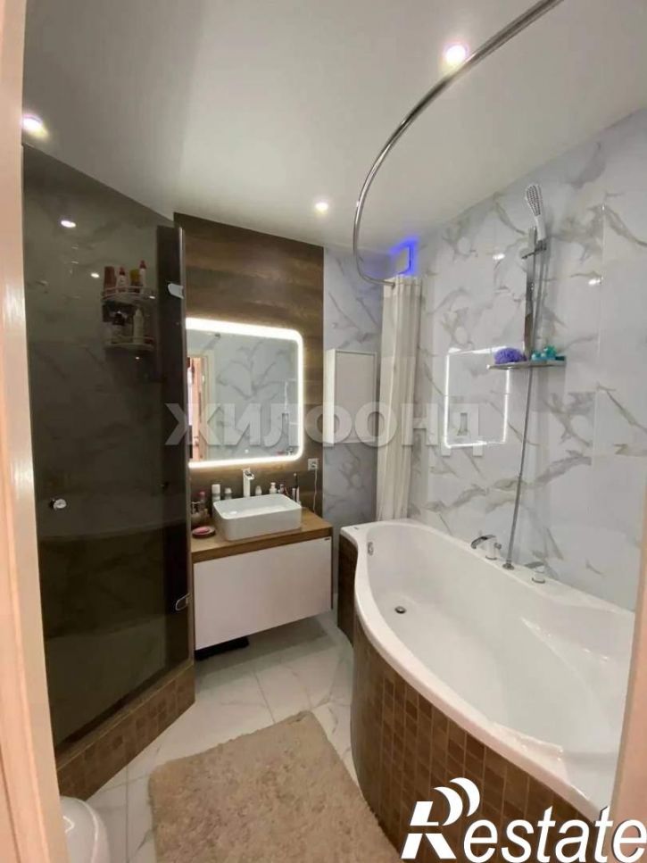 2-комн квартира Кедровая улица, д.65