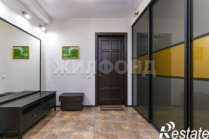 3-комн квартира Костычева улица, д.40
