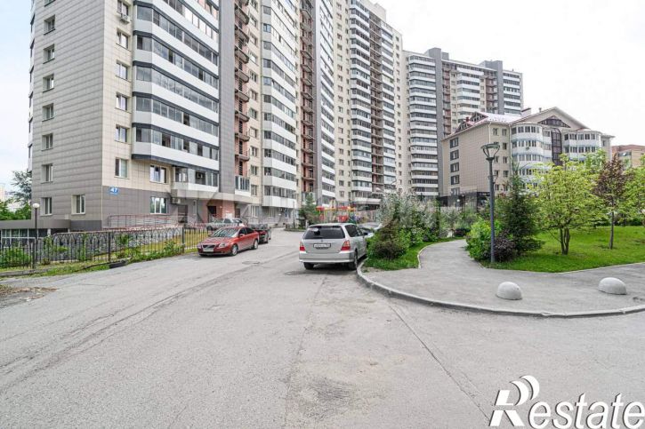 3-комн квартира Орджоникидзе улица, д.47