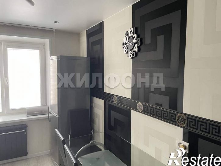 3-комн квартира Колыванская улица, д.3
