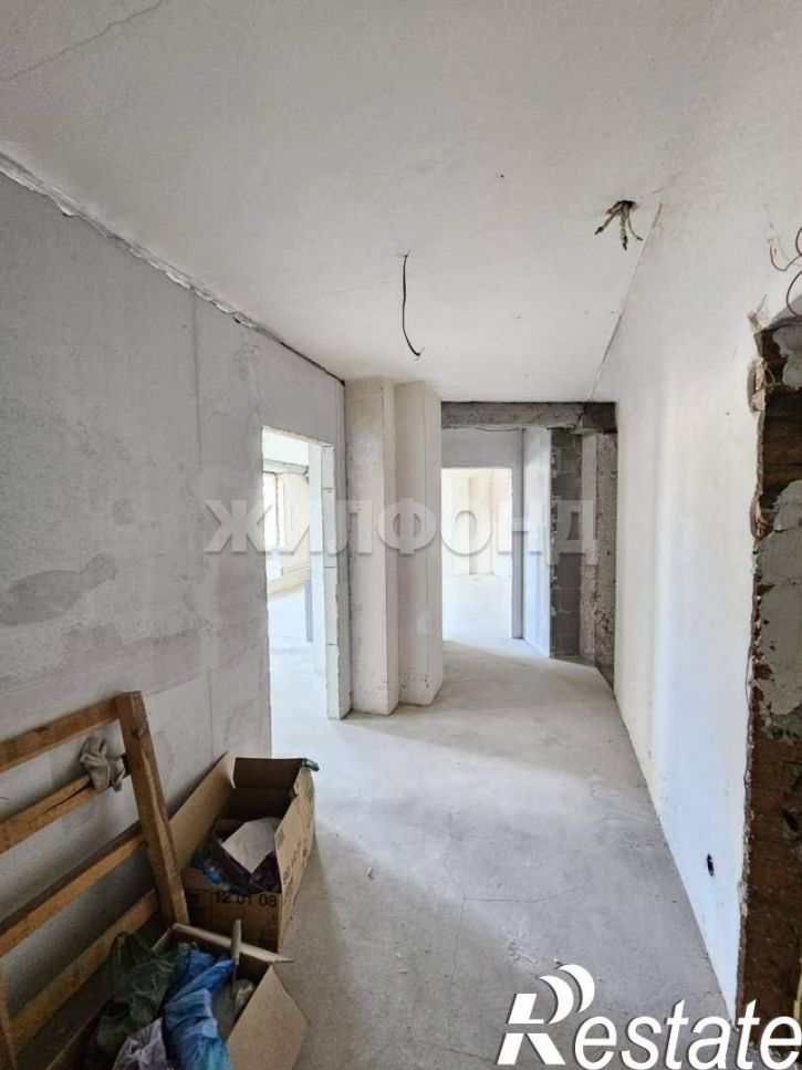 3-комн квартира Орджоникидзе улица, д.47