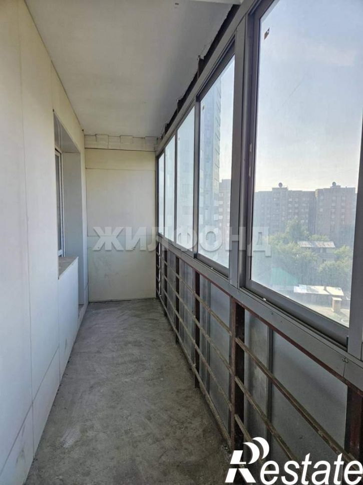 3-комн квартира Орджоникидзе улица, д.47