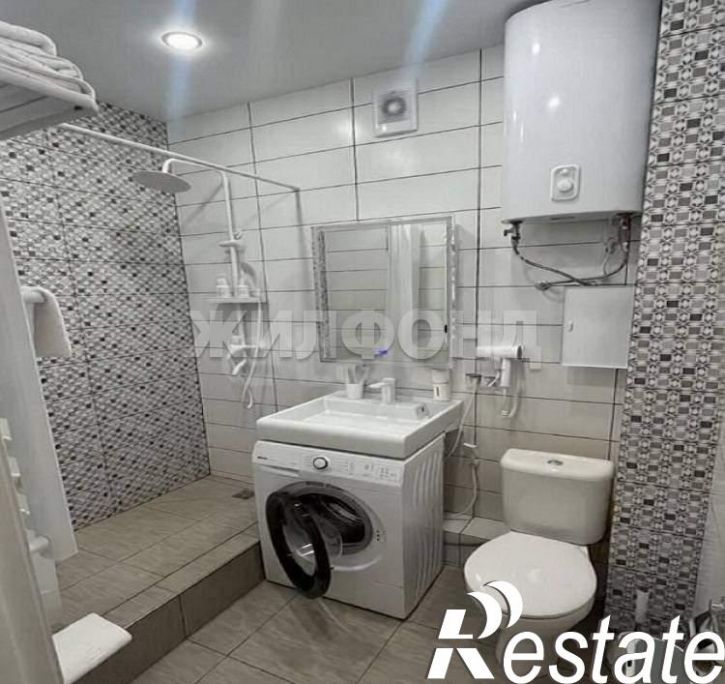 2-комн квартира Челюскинцев улица, д.3
