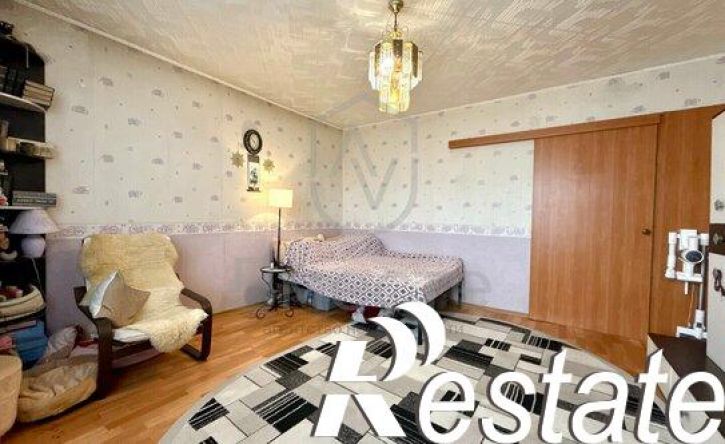 2-комн квартира улица Высоцкого, 3,  д. 3