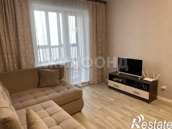 2-комн квартира Титова улица, д.254/1