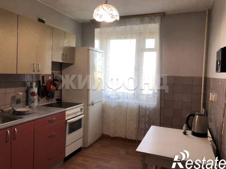 3-комн квартира Сибиряков-Гвардейцев улица, д.59