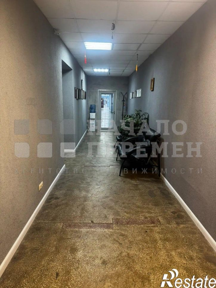 Офис Немировича-Данченко ул, 165