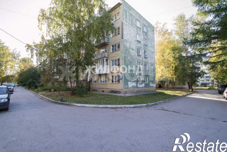 2-комн квартира Барьерная улица, д.13