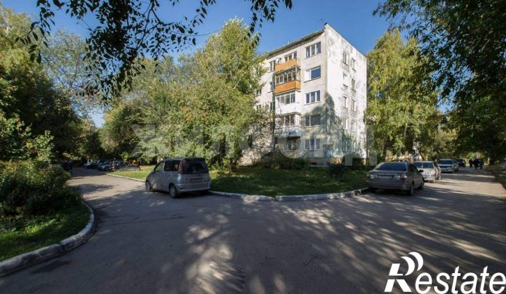 2-комн квартира Барьерная улица, д.13