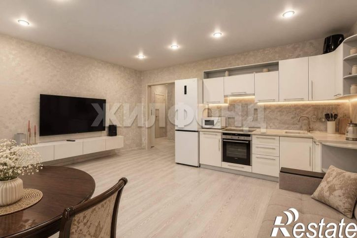 3-комн квартира Макаренко улица, д.52
