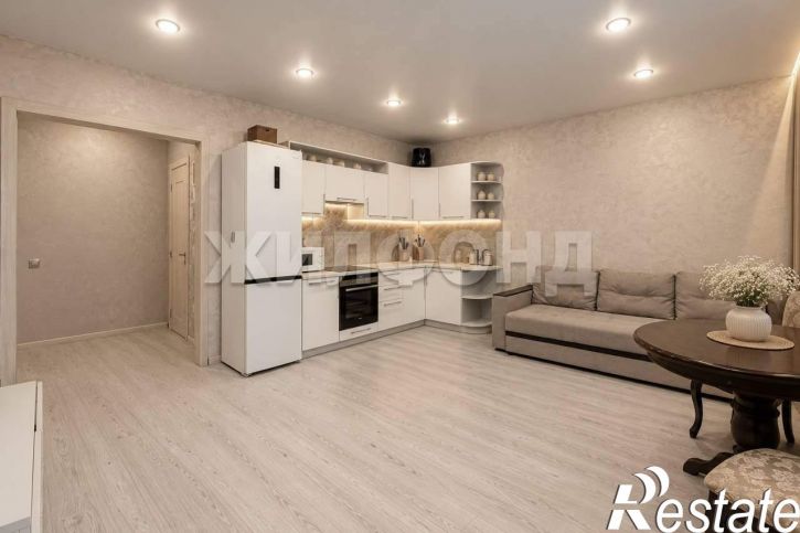 3-комн квартира Макаренко улица, д.52