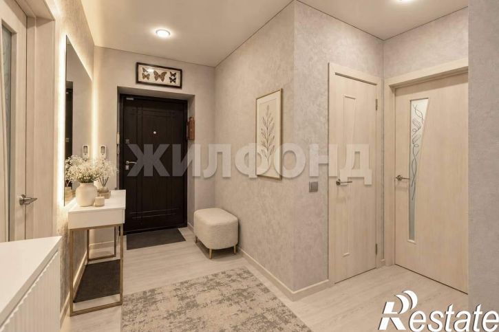 3-комн квартира Макаренко улица, д.52