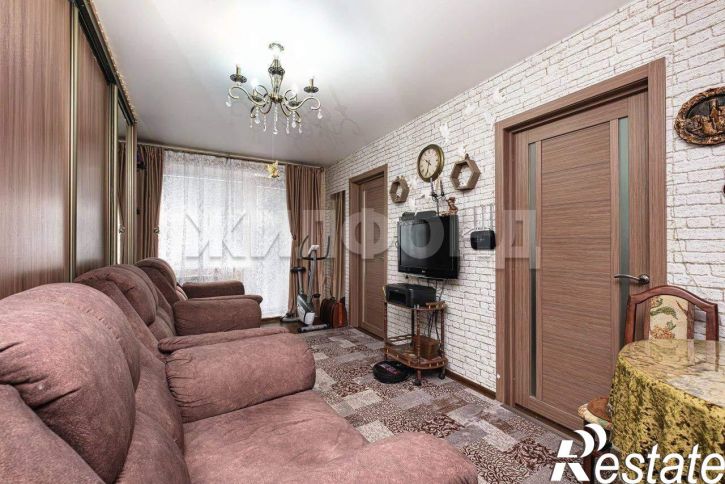 4-комн квартира Адриена Лежена улица, д.28/1