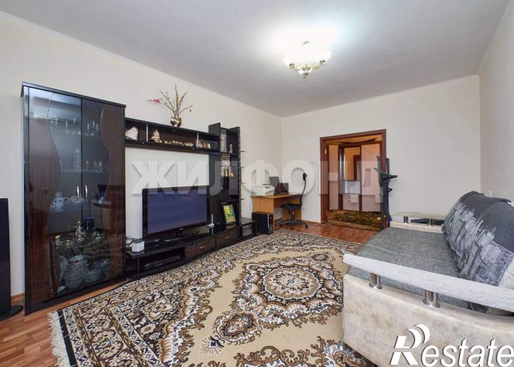 3-комн квартира Краузе улица, д.17