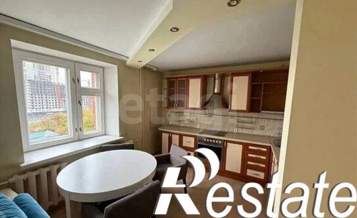 2-комн квартира улица Писарева, 82,  д. 82