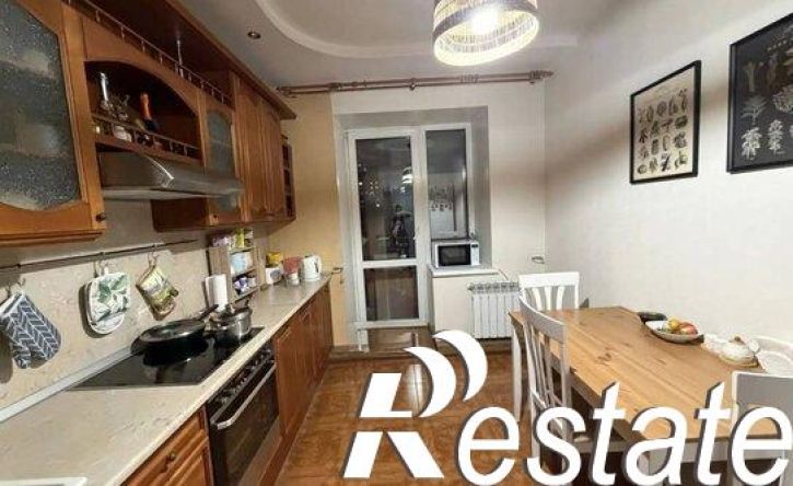 3-комн квартира улица Некрасова, 51,  д. 51