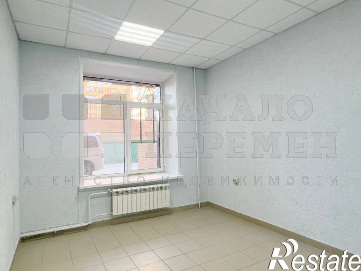 Офис Молодежи б-р, 40
