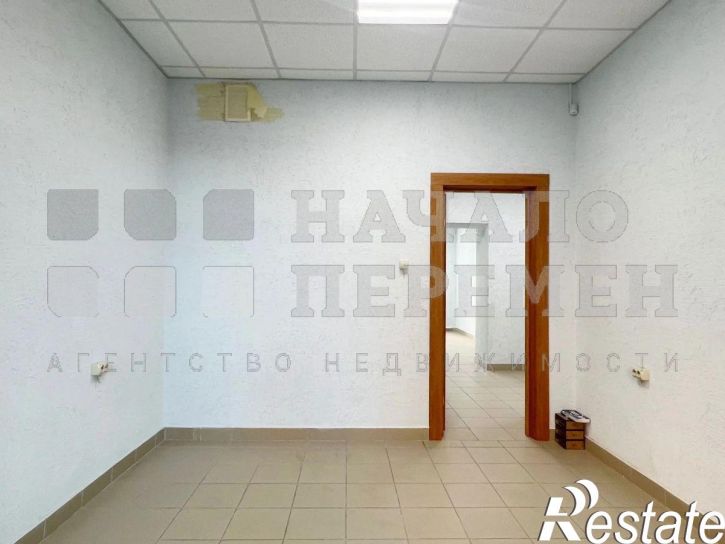 Офис Молодежи б-р, 40