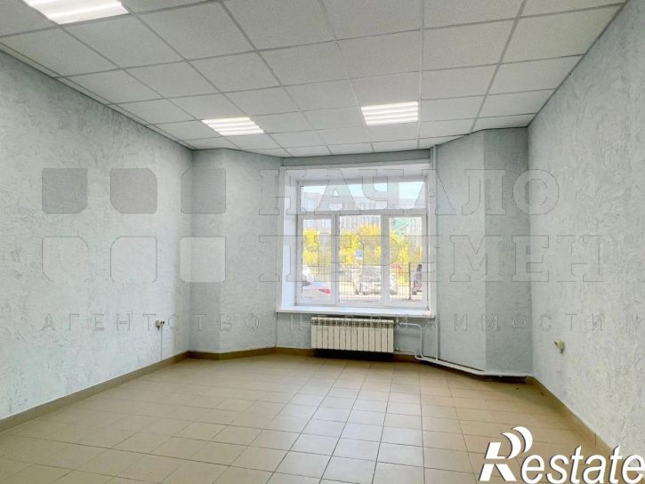 Офис Молодежи б-р, 40