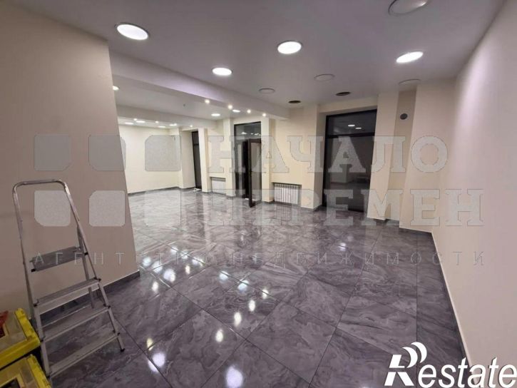 Торговое помещение Римского-Корсакова ул, 8