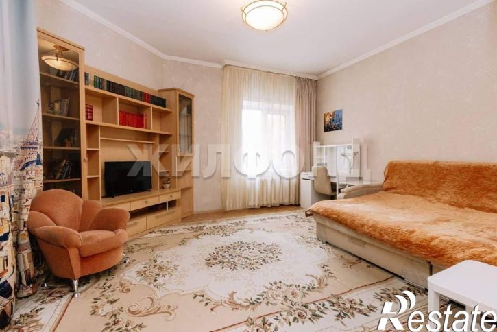 3-комн квартира Обогатительная улица, д.4