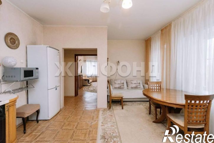3-комн квартира Обогатительная улица, д.4
