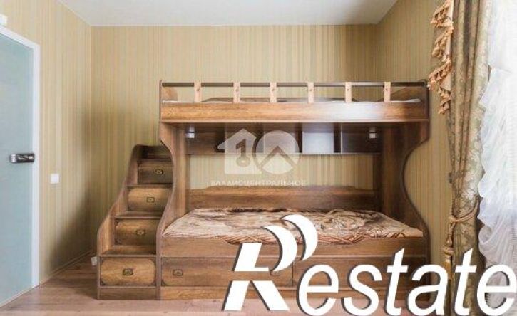 3-комн квартира мкр Зеленый Бор, 5,  д. 5