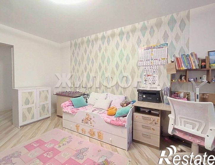 3-комн квартира Вилюйская улица, д.15
