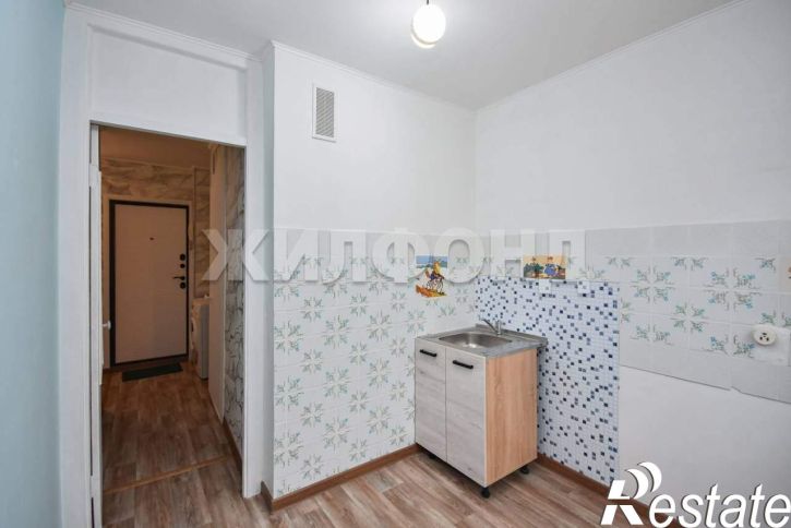2-комн квартира Есенина улица, д.45