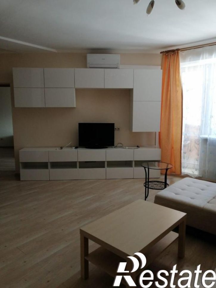 2-комн квартира Академика Коптюга проспект, 15